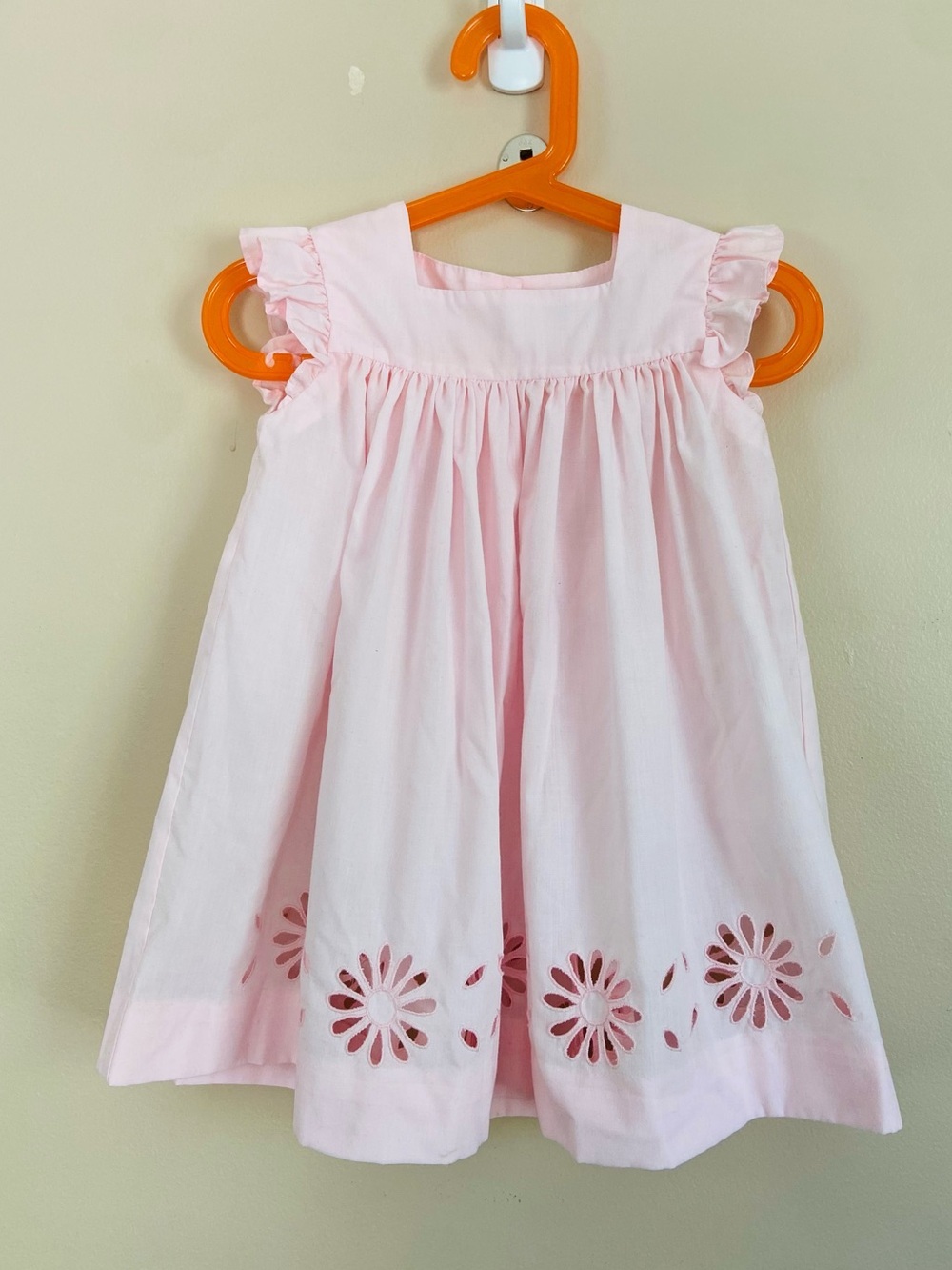 The Proper Peony  Light Pink Eyelet Hem Dress Ruffle Sleeve Sleeveless  Dress - Picture 2 of 6